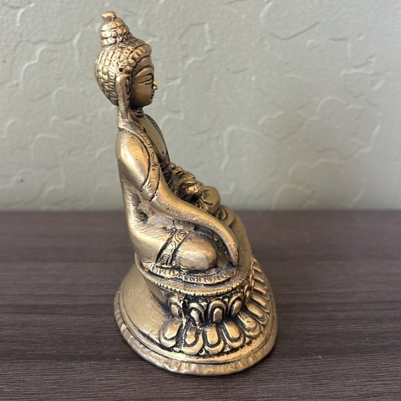 Brass Sitting Buddha / Shiva Statuette - Picture 5 of 6